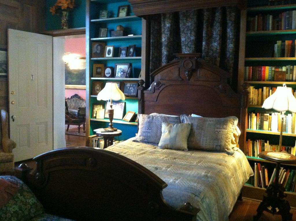Corners Mansion Inn - A Bed And Breakfast Vicksburg Δωμάτιο φωτογραφία